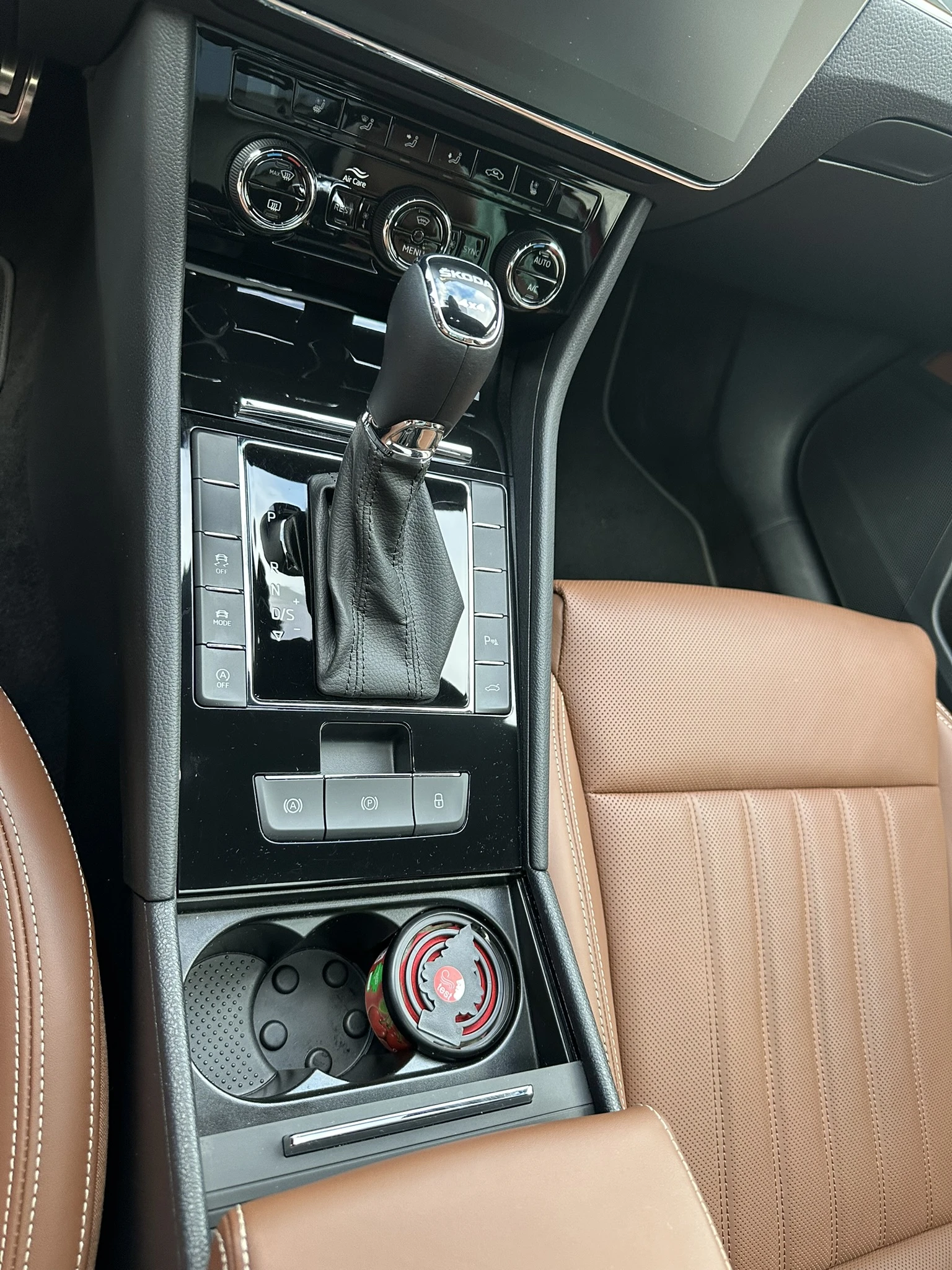 Skoda Superb Laurin & Klement 4x4   2029 | Mobile.bg   8