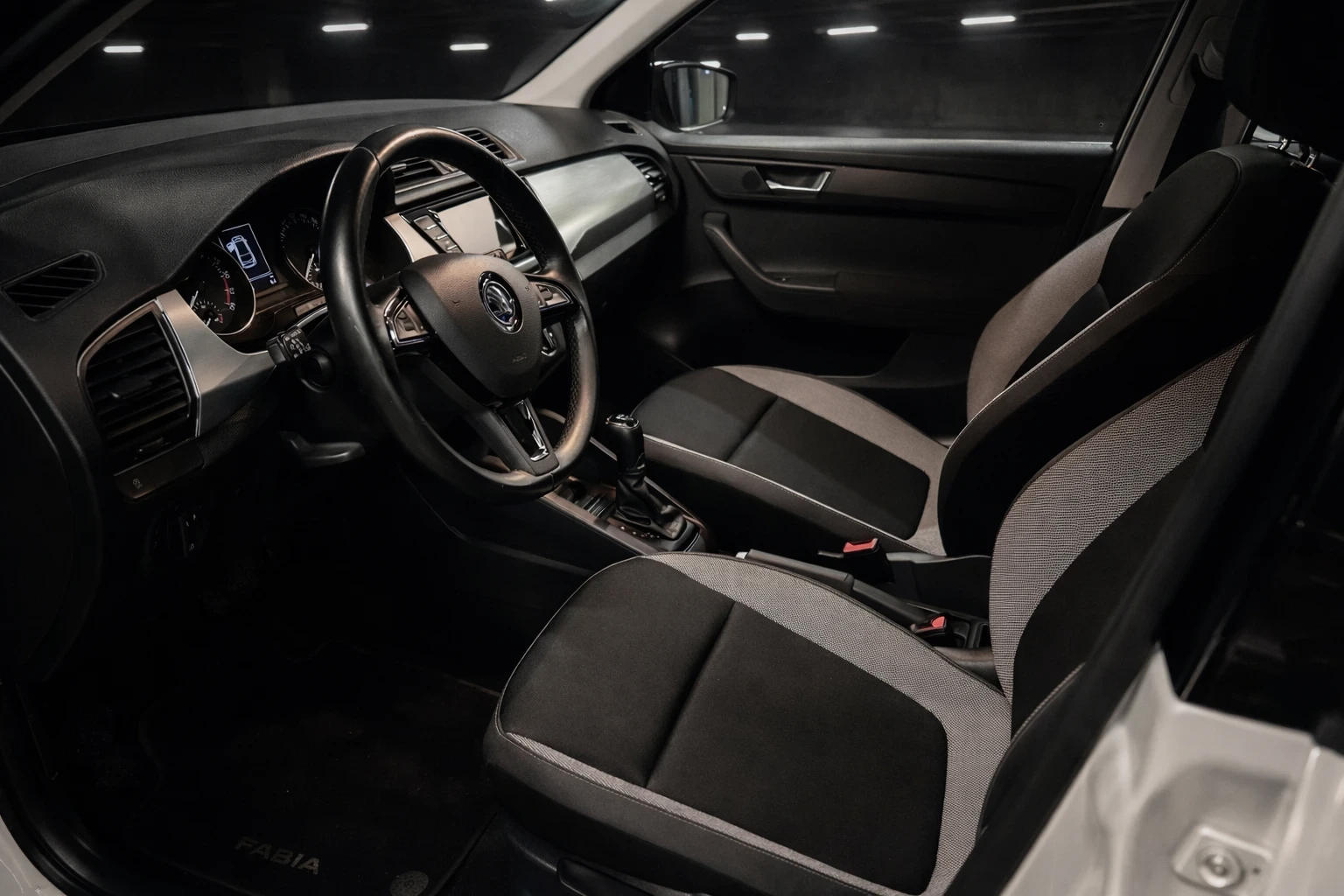 Skoda Fabia 1.4d 31000kм!!!! - изображение 6