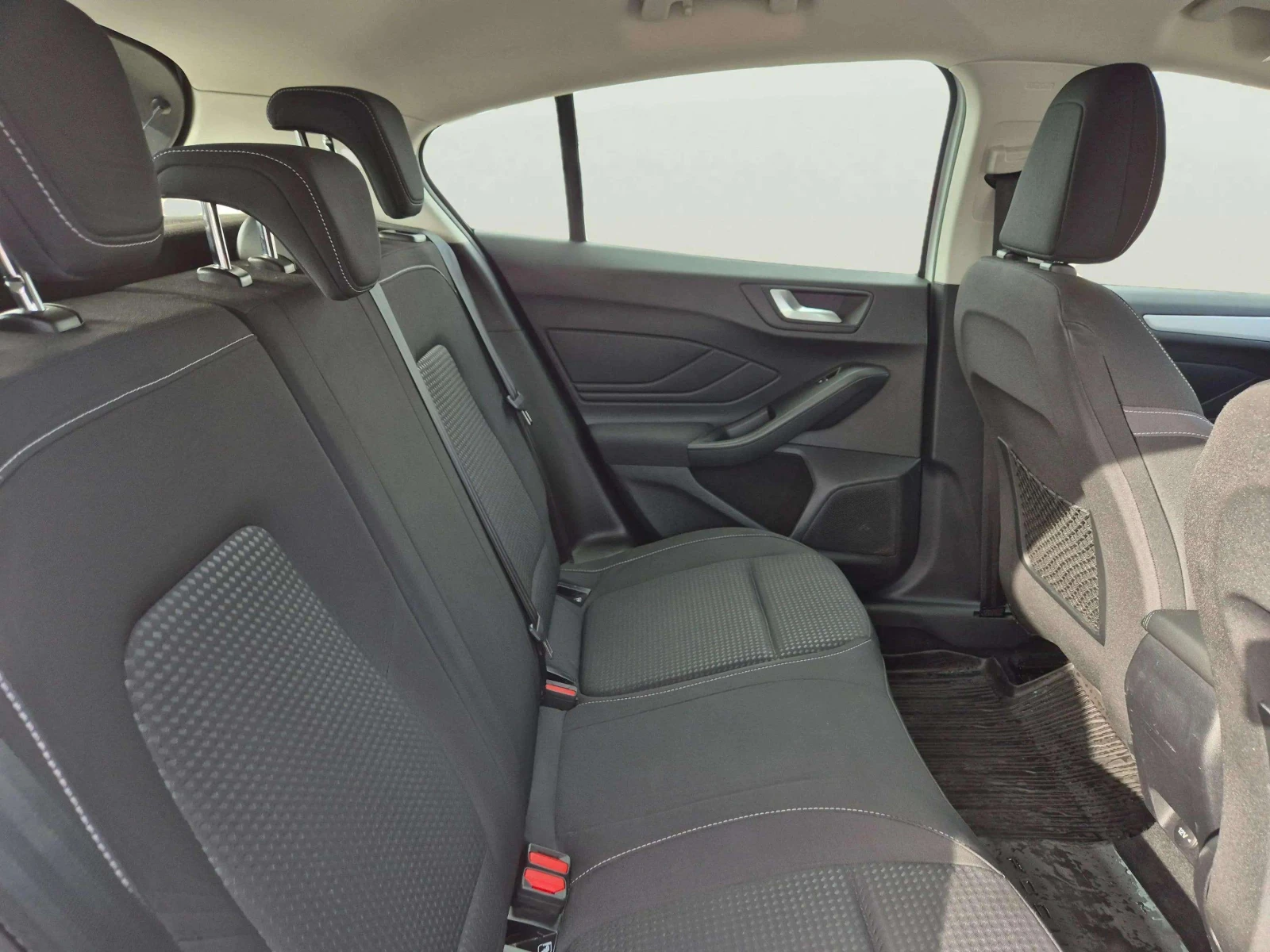 Ford Focus 1.0 EcoBoost | Mobile.bg � ����������� 9