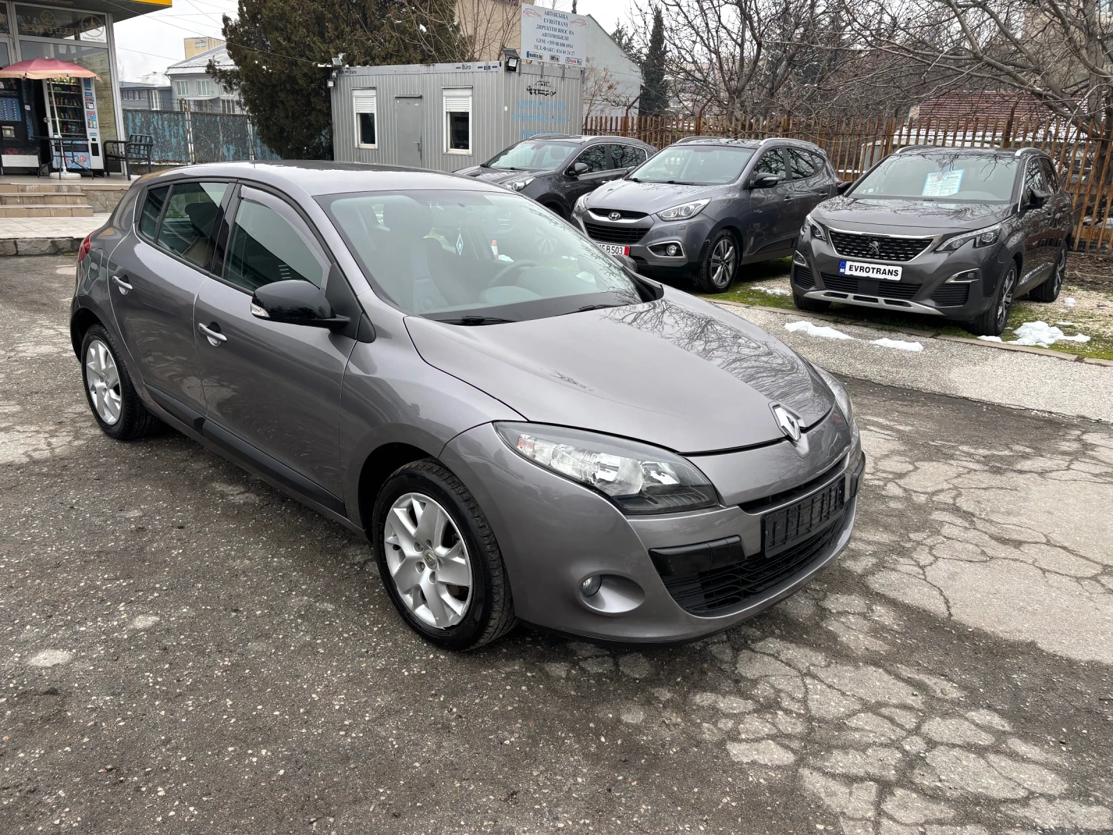 Renault Megane 1.6  i Бензин / 110 к.с. / 6 ск. - изображение 7