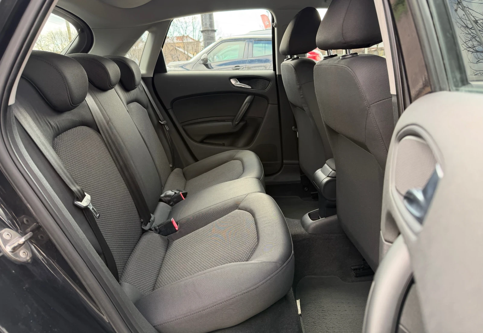Audi A1 Sportback 1.2TFSI S-Line Euro5B | Mobile.bg � ����������� 14