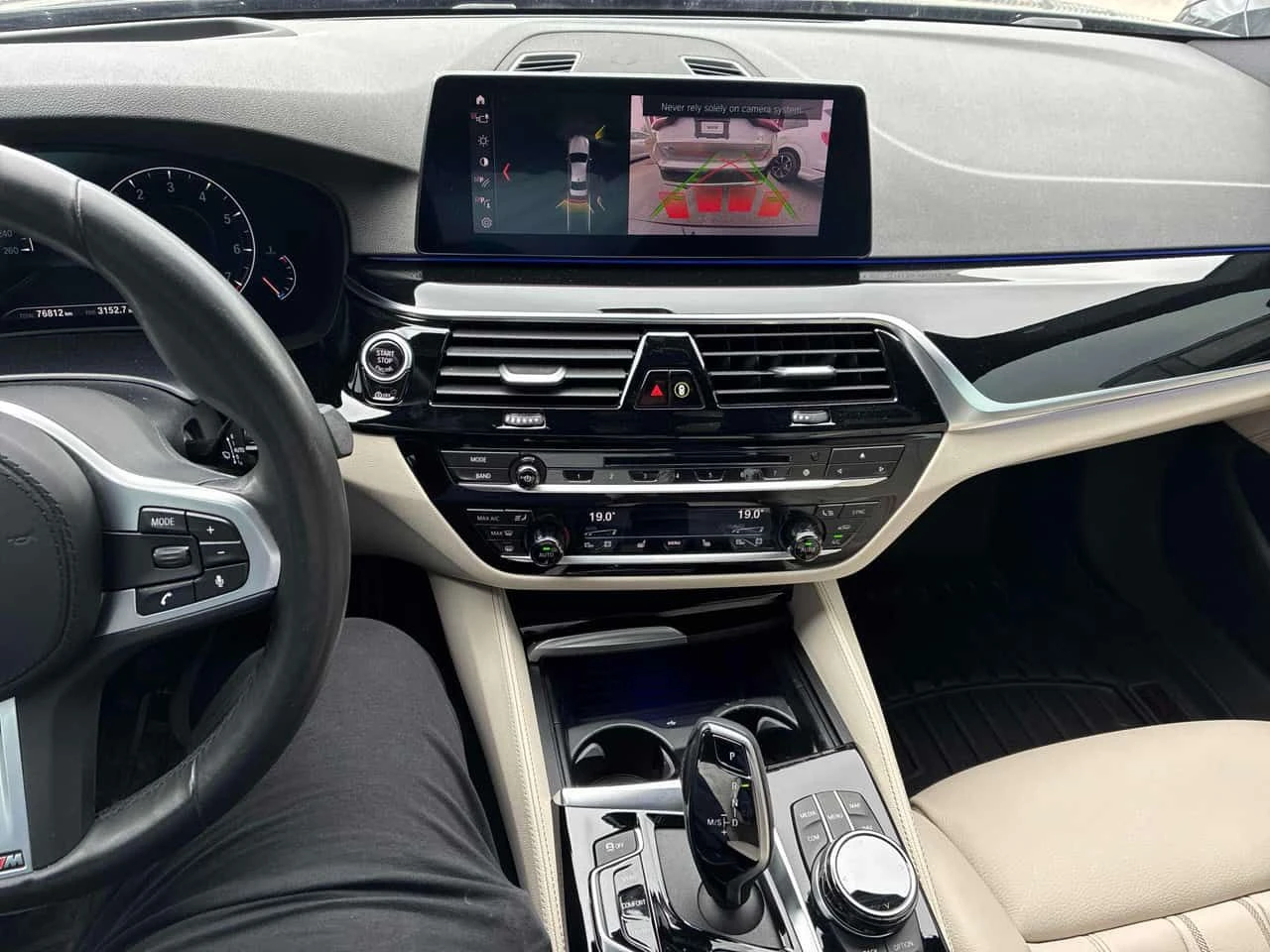 BMW 530 530i xDrive  CARFAX | Mobile.bg � ����������� 9