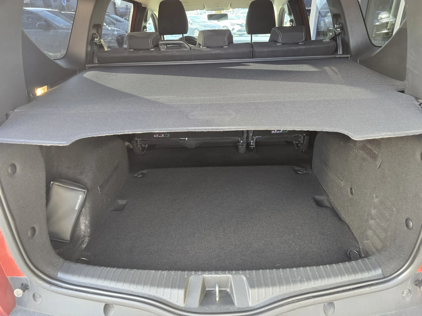 Dacia Jogger 1.0 Tce EXTREME, снимка 15 - Автомобили и джипове - 54300035