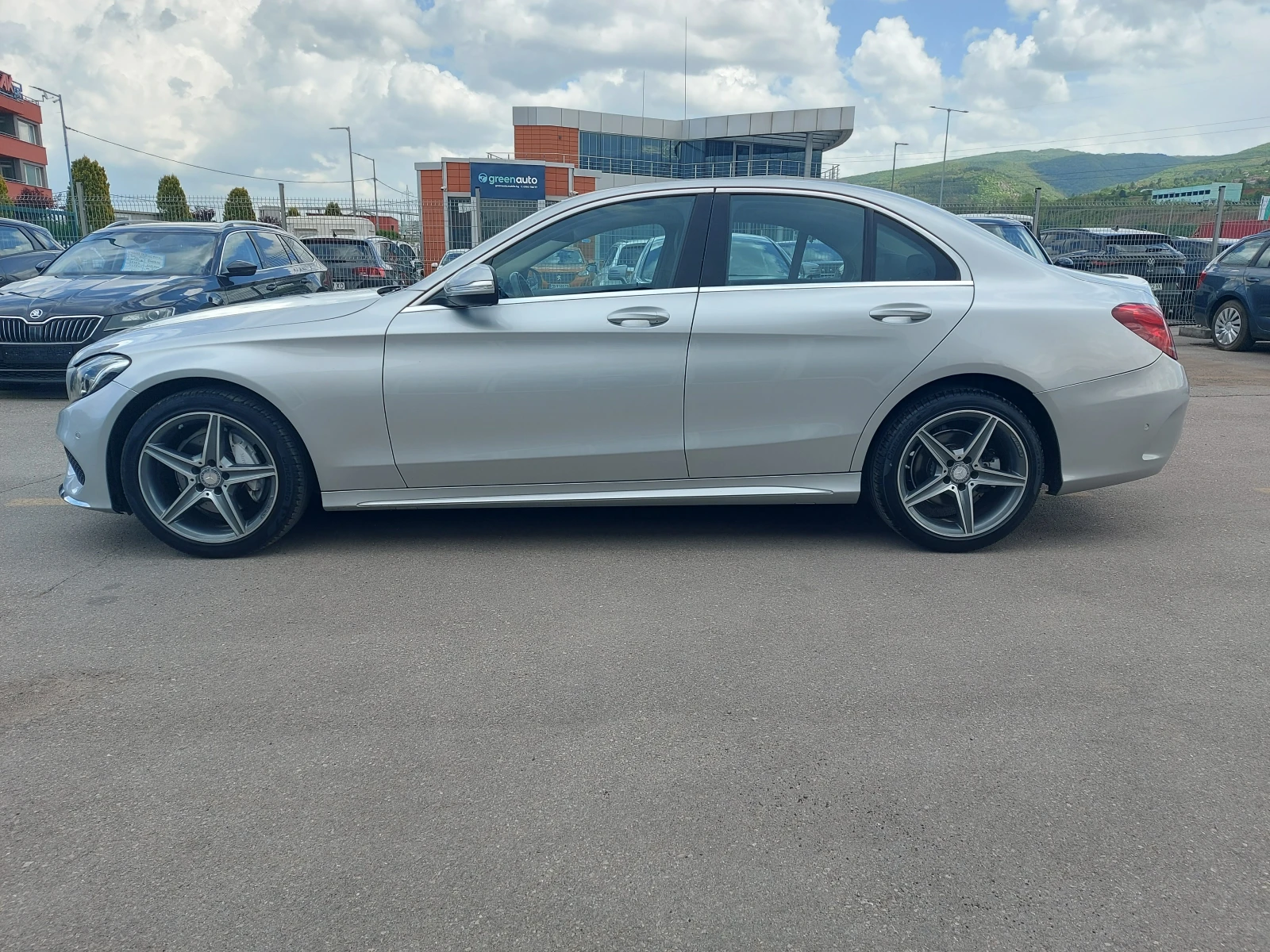Mercedes-Benz C 220 d* AMG Line* 170 к.с.* LED* КОЖА* NAVI* 7G-Tronic, снимка 4 - Автомобили и джипове - 54553743