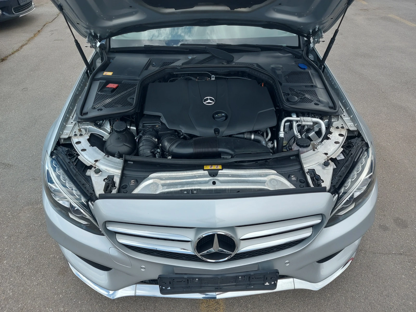 Mercedes-Benz C 220 d* AMG Line* 170 к.с.* LED* КОЖА* NAVI* 7G-Tronic, снимка 16 - Автомобили и джипове - 54553743