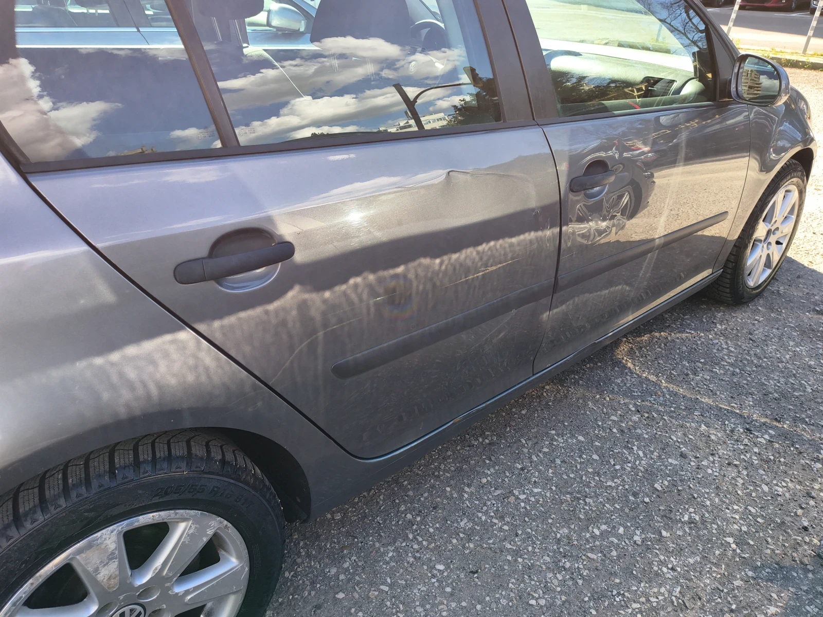 VW Golf V 1.9 TDI , снимка 9 - Автомобили и джипове - 54975577
