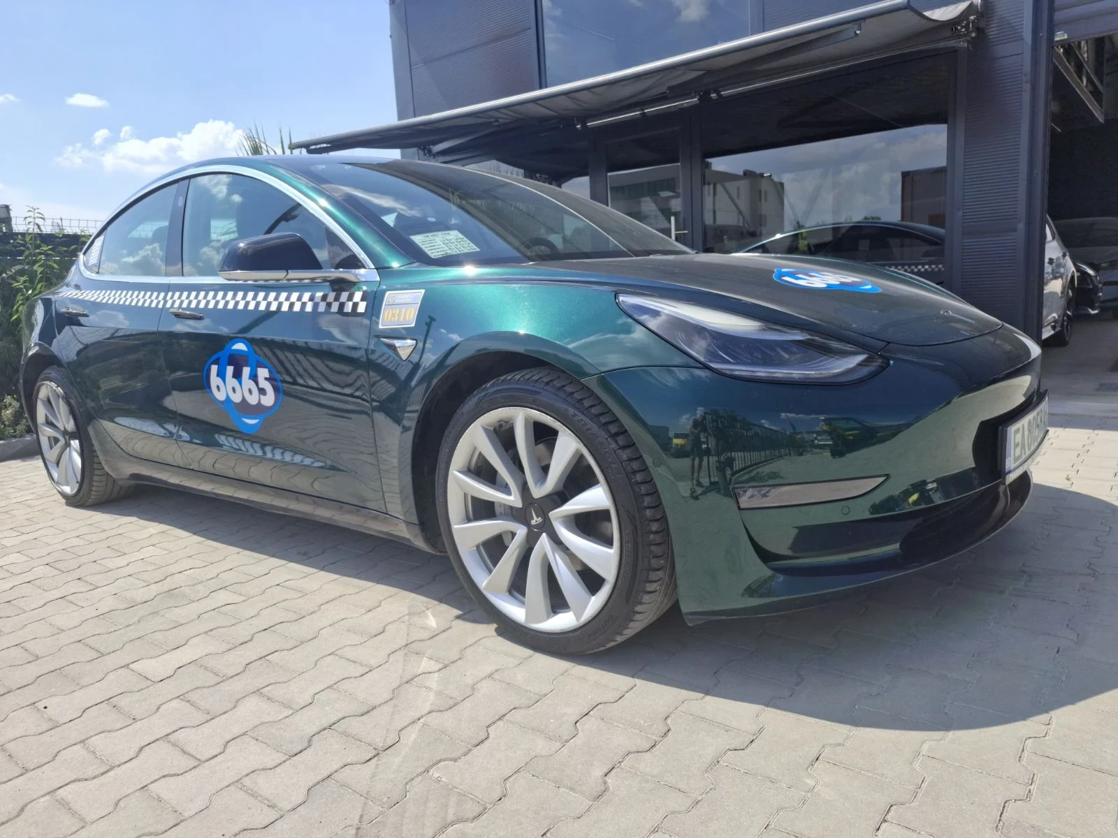 Tesla Model 3, снимка 4 - Автомобили и джипове - 55176755