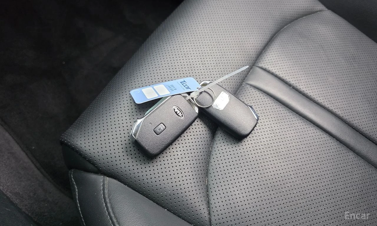 Kia K5 2.0 Hybrid* Trendy* ПОДГРЕВ* КАМЕРА* КРАЙНА ЦЕНА* , снимка 13 - Автомобили и джипове - 55309362