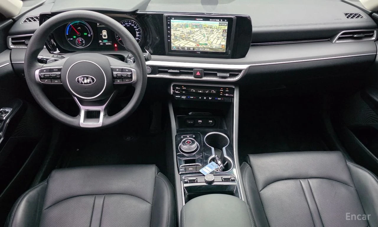Kia K5 2.0 Hybrid* Trendy* ПОДГРЕВ* КАМЕРА* КРАЙНА ЦЕНА* , снимка 7 - Автомобили и джипове - 55309362