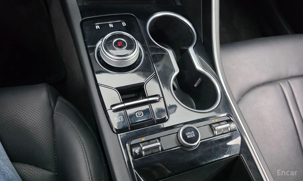 Kia K5 2.0 Hybrid* Trendy* ПОДГРЕВ* КАМЕРА* КРАЙНА ЦЕНА* , снимка 12 - Автомобили и джипове - 55309362
