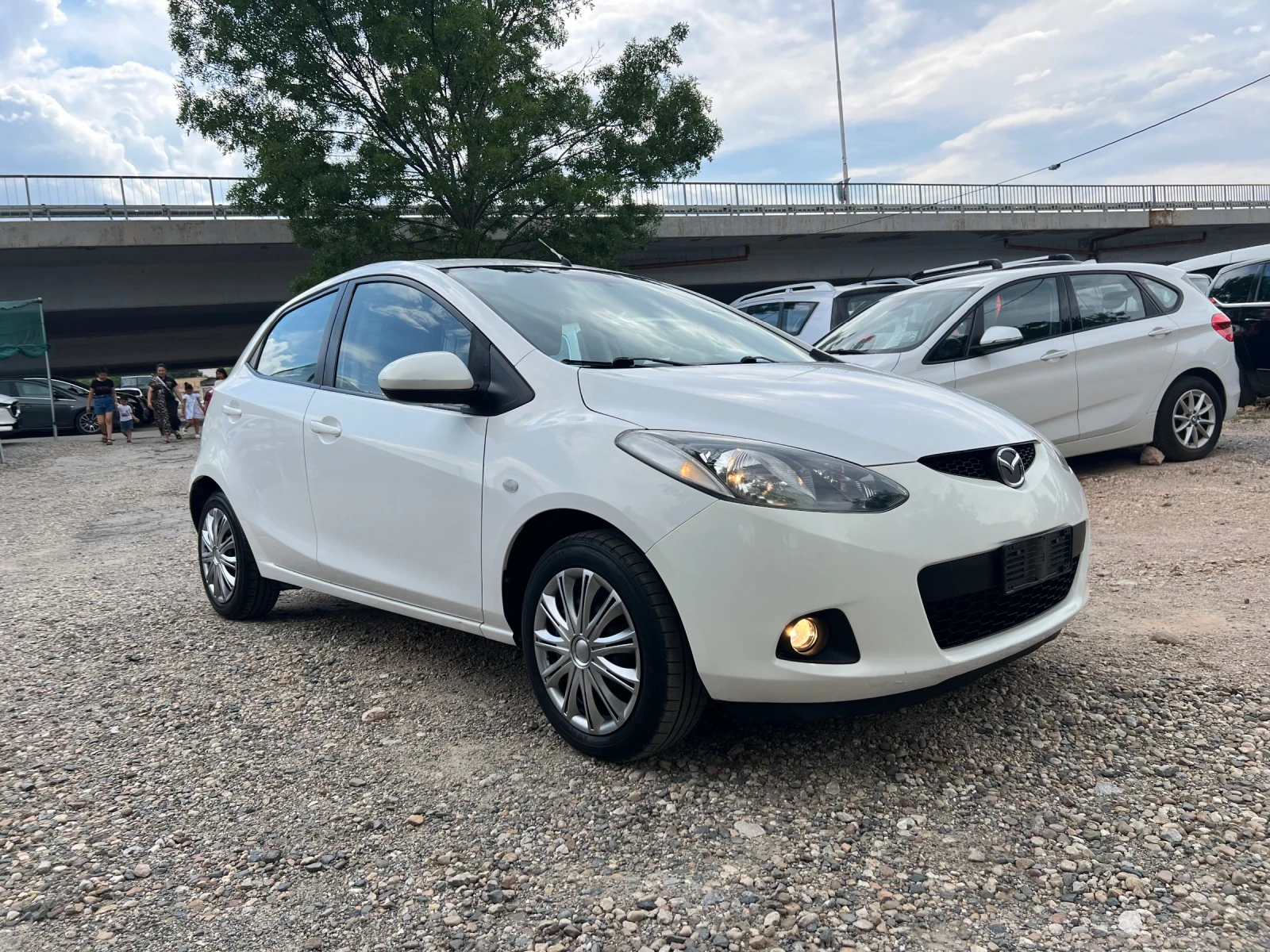 Mazda 2 1.3 * ГАЗ/БЕНЗИН * НОВ ВНОС ИТАЛИЯ * БЕЗ , снимка 6 - Автомобили и джипове - 55326882