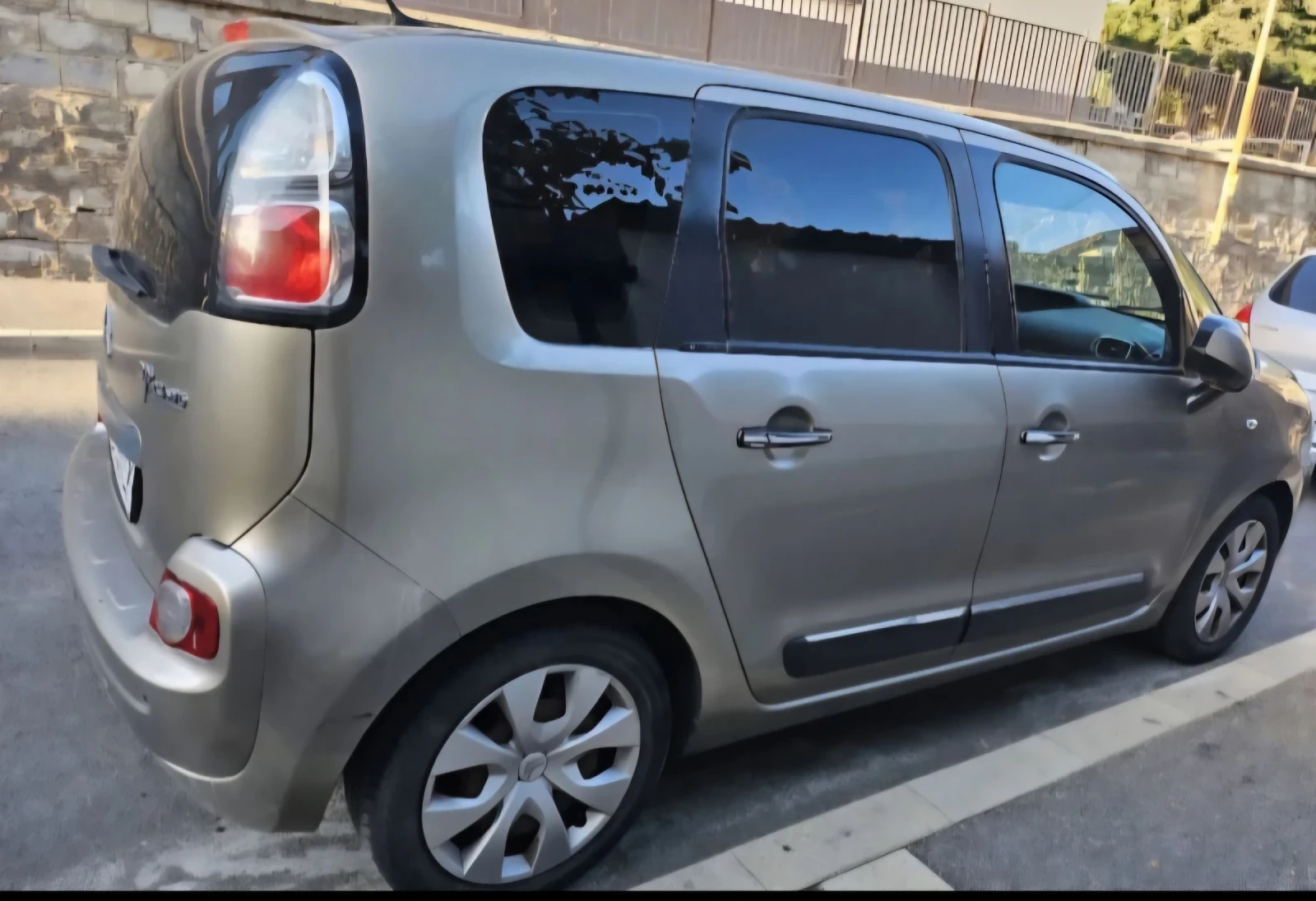 Citroen C3 Picasso Exclusive, снимка 5 - Автомобили и джипове - 55406410