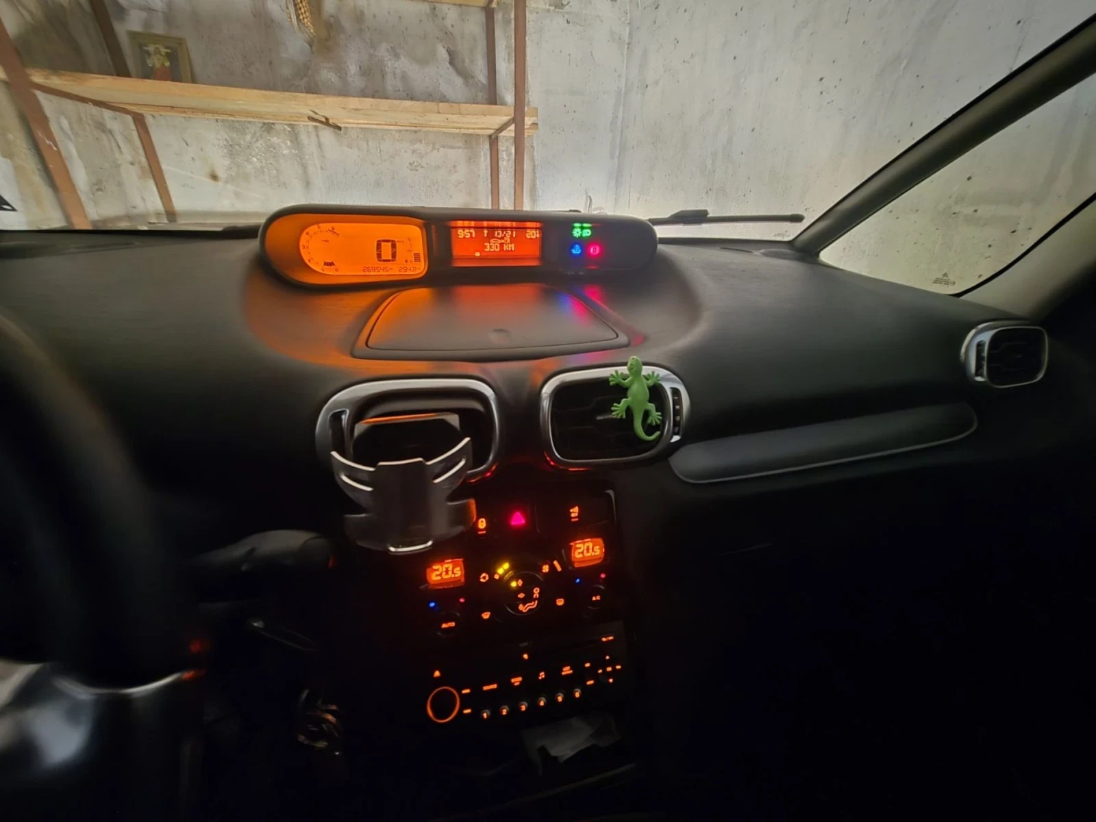 Citroen C3 Picasso Exclusive, снимка 9 - Автомобили и джипове - 55406410
