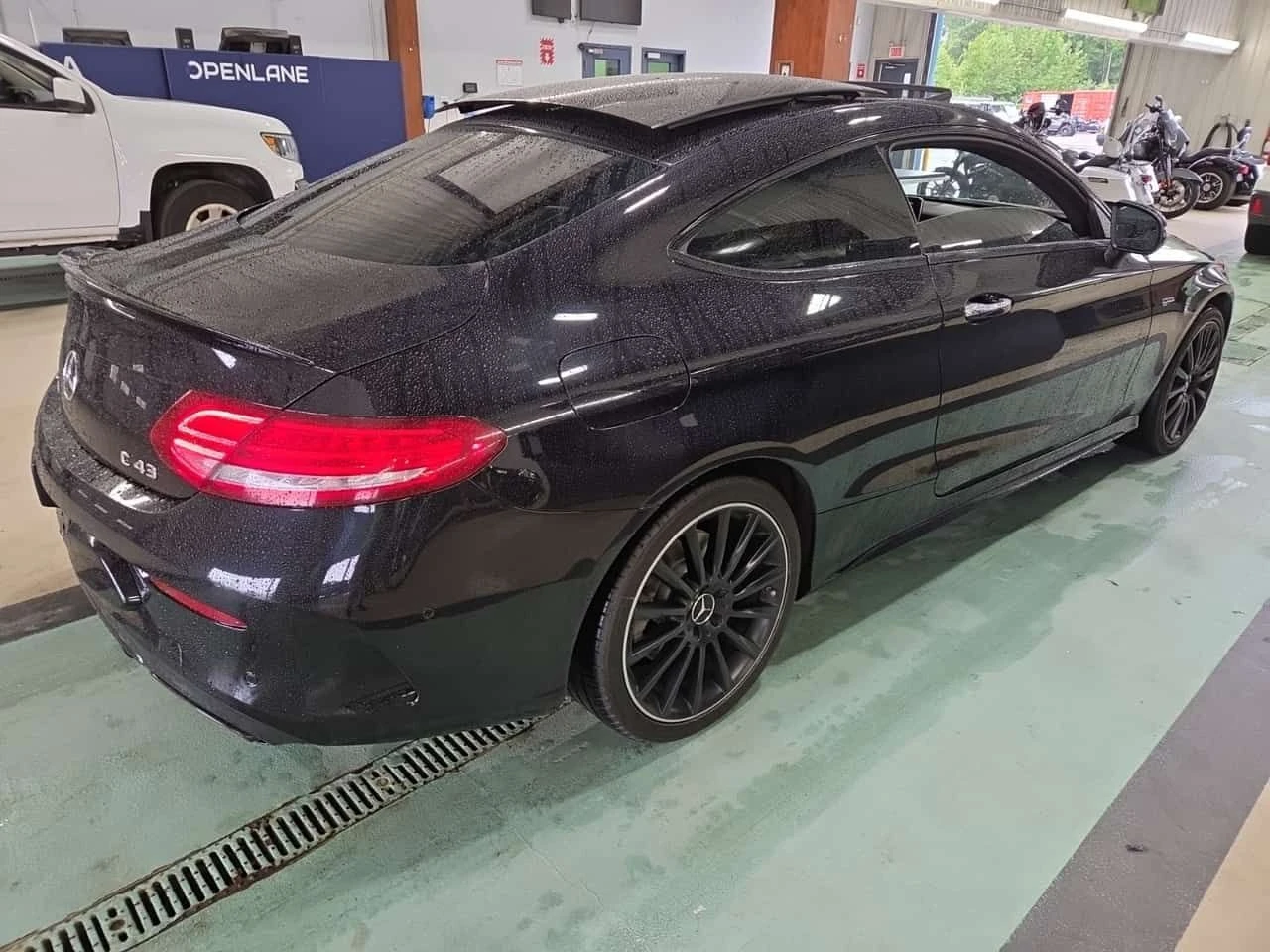 Mercedes-Benz C 43 AMG * CARFAX * ЦЕНА ДО БГ, снимка 3 - Автомобили и джипове - 55541556