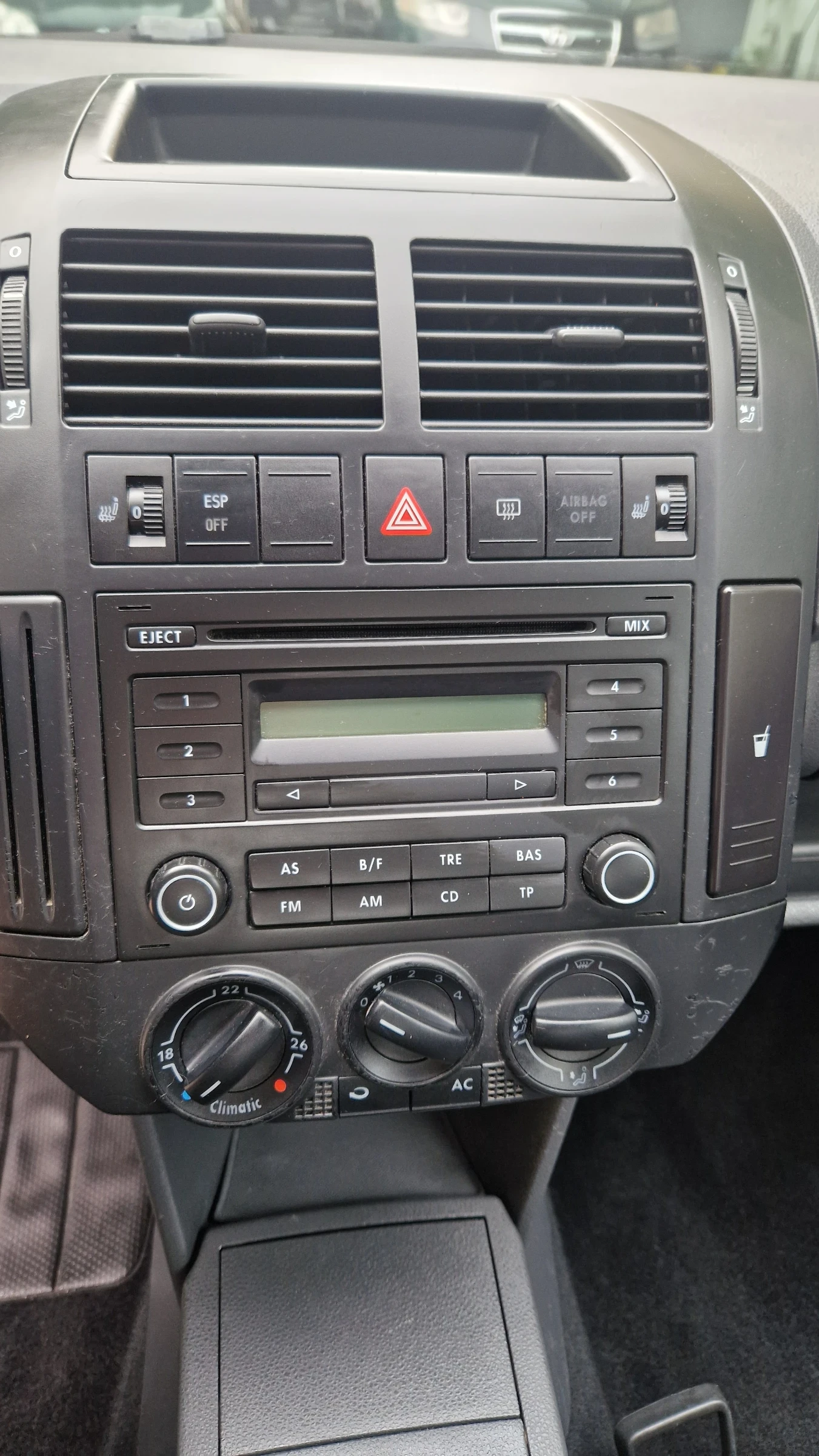 VW Polo 1.9TDI 101k.c, снимка 10 - Автомобили и джипове - 55598637