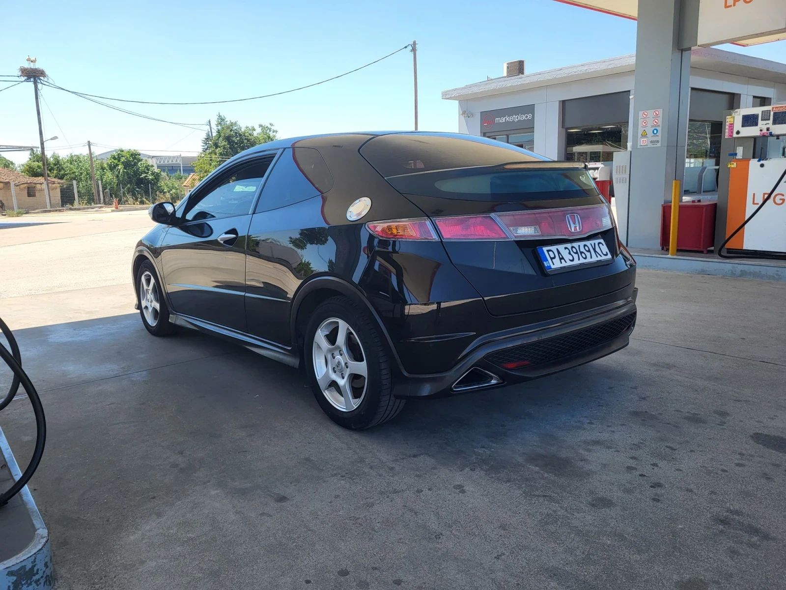Honda Civic, снимка 2 - Автомобили и джипове - 55632541