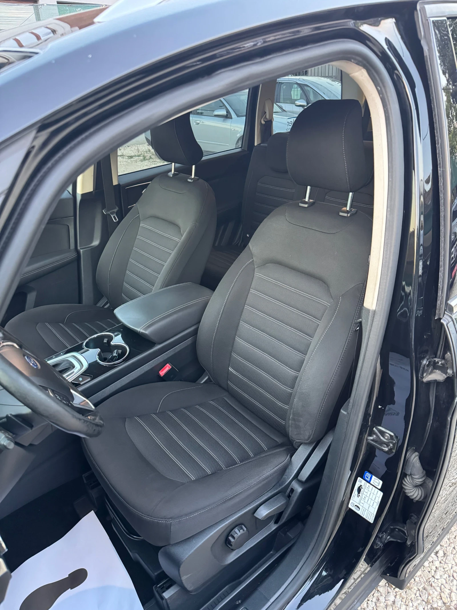 Ford Galaxy 2, 0TDCI 150k.c. 7-местен, снимка 8 - Автомобили и джипове - 55795309