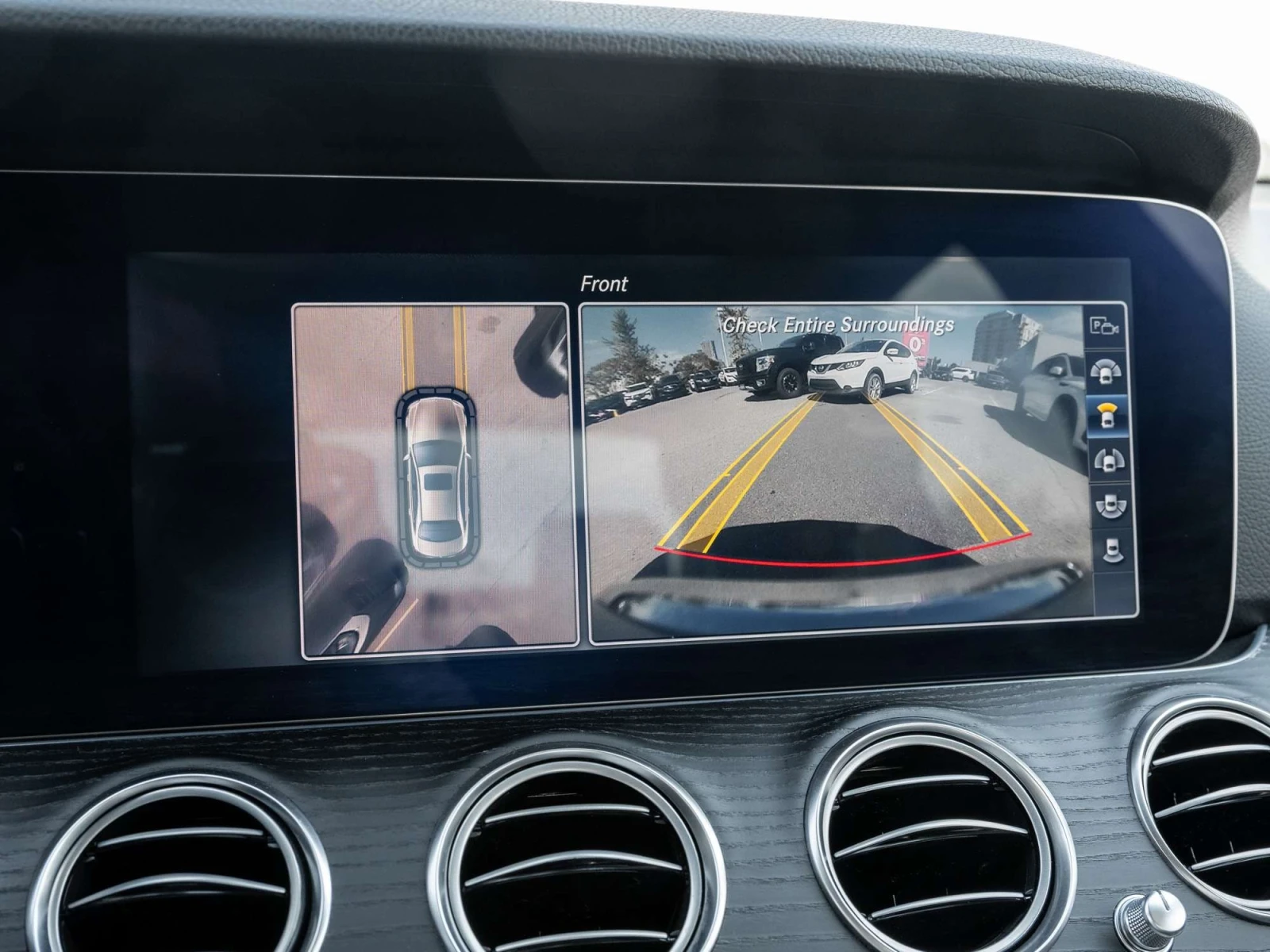 Mercedes-Benz E 300 * CARPLAY | MEMORY SEATS | ALLOYS | LOADED!!! *  | Mobile.bg � ����������� 12