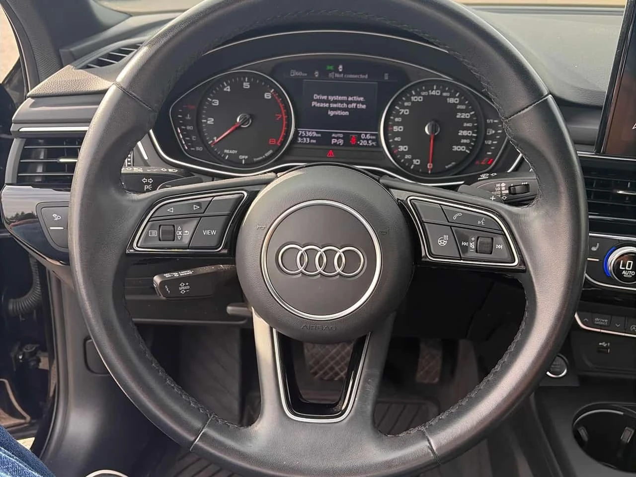 Audi A4 * Komfort * CARFAX * ���� �� �� | Mobile.bg � ����������� 10