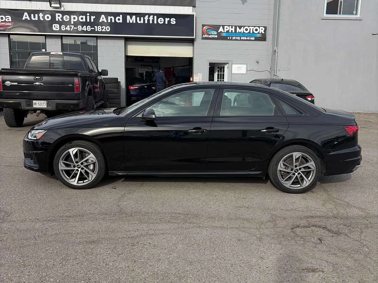 Audi A4 * Komfort * CARFAX * ���� �� �� | Mobile.bg � ����������� 2