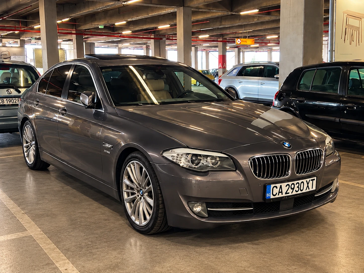 BMW 550 XI, снимка 6 - Автомобили и джипове - 56657649