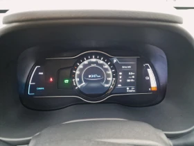 Hyundai Kona 64 kWh, снимка 10