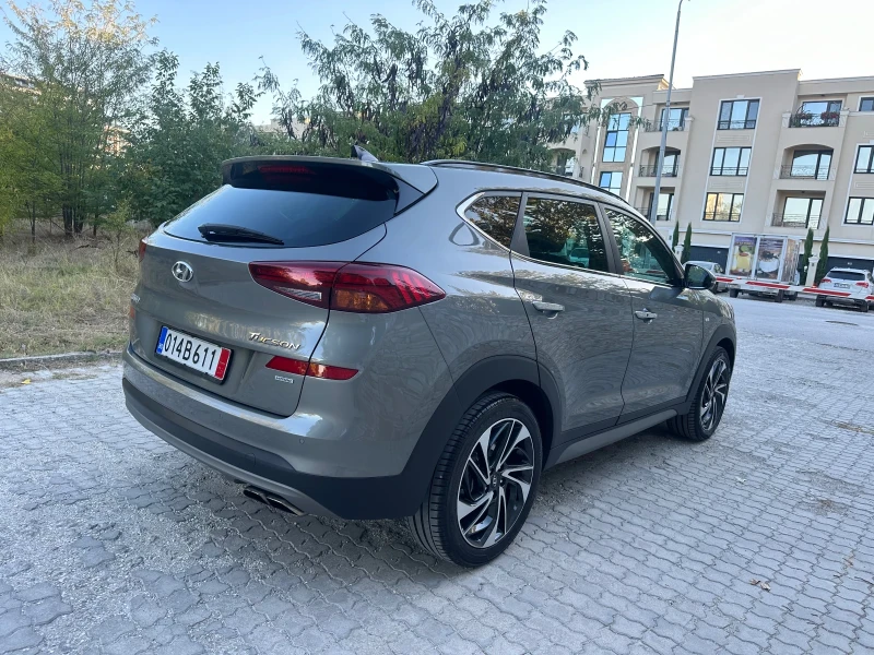 Hyundai Tucson 2.0CRDi* PREMIUM 4WD, снимка 4 - Автомобили и джипове - 47448601