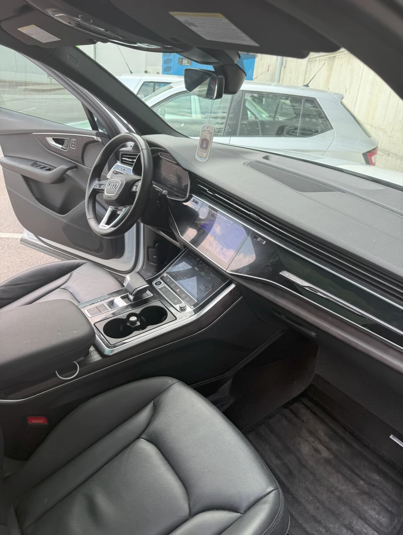 Audi Q7 55 TFSI S-Line Quattro, снимка 8 - Автомобили и джипове - 52586179