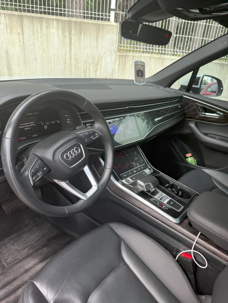 Audi Q7 55 TFSI S-Line Quattro, снимка 7 - Автомобили и джипове - 52586179