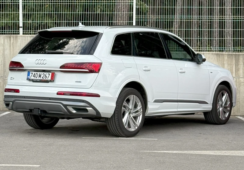 Audi Q7 55 TFSI S-Line Quattro, снимка 4 - Автомобили и джипове - 52586179
