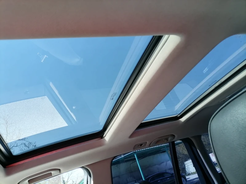 Mercedes-Benz GLK 350, снимка 5 - Автомобили и джипове - 52328129