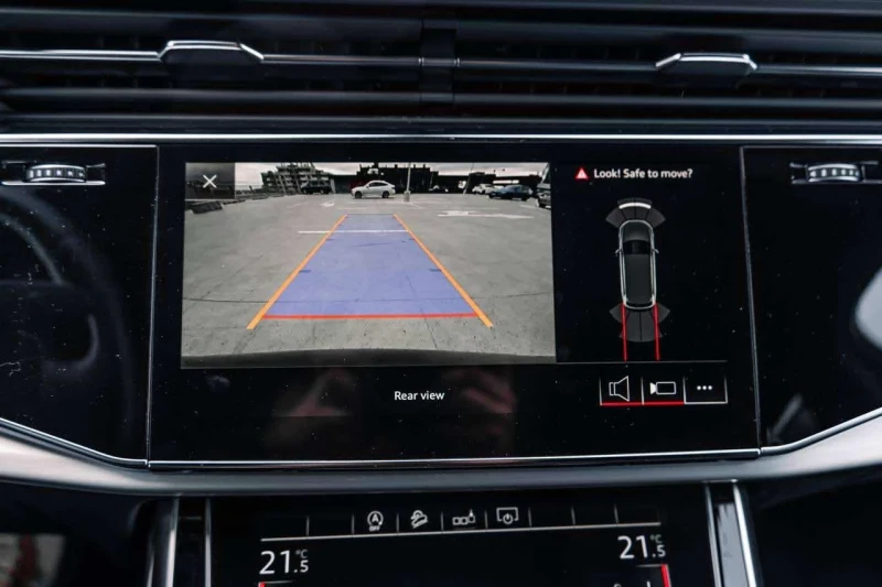 Audi SQ7 4.0BITURBO* DIS* QUATTRO* S-LINE* B&O* FULL BLACK*, снимка 14 - Автомобили и джипове - 52637366