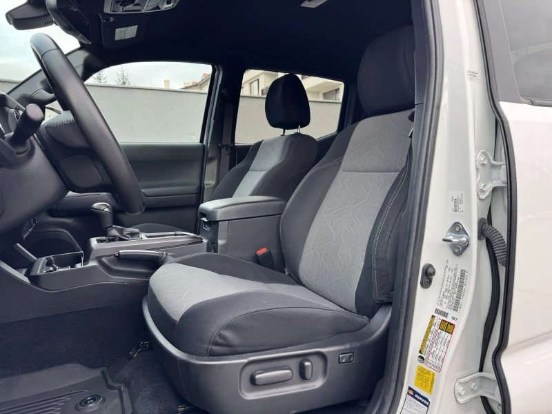 Toyota Tacoma TRD PRO 3.5L V6 DOUBLE CAB, снимка 9 - Автомобили и джипове - 52652298