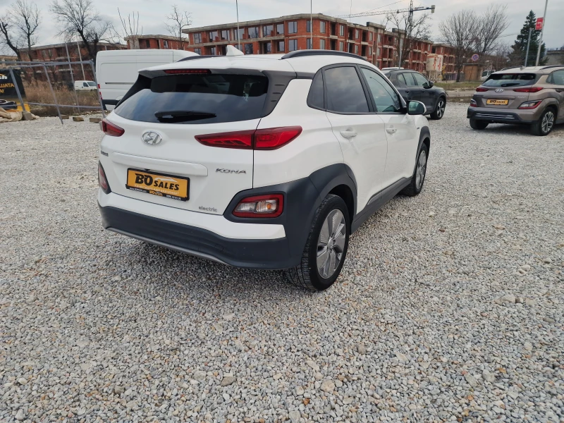Hyundai Kona 64 kWh, снимка 7 - Автомобили и джипове - 53432505