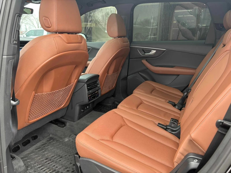 Audi Q7 * CARFAX* ДИСТРОНИК* 360 КАМЕРИ* , снимка 9 - Автомобили и джипове - 53482020