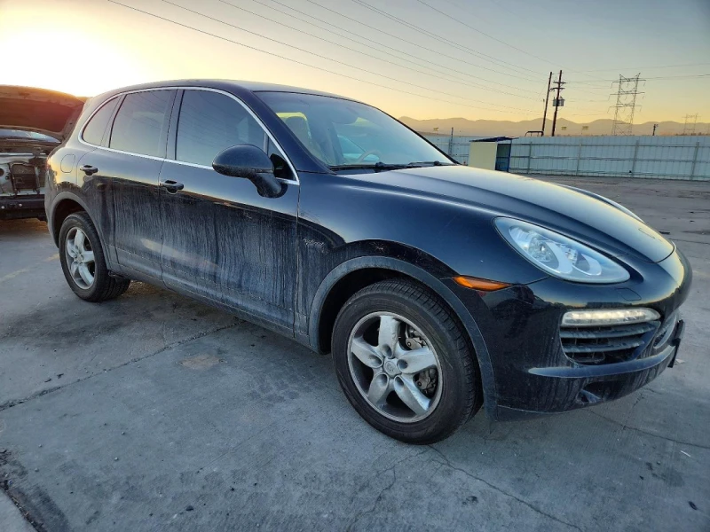 Porsche Cayenne 3.6l S Hybrid, снимка 4 - Автомобили и джипове - 53489031