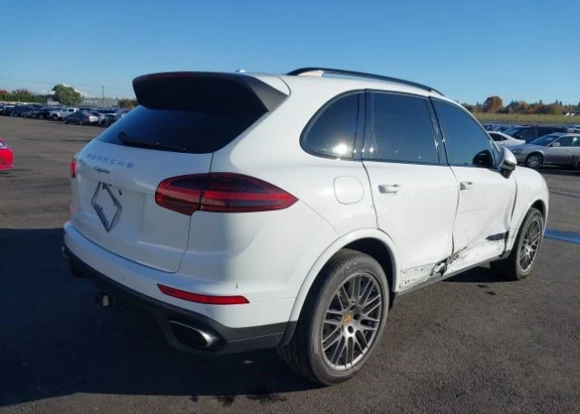 Porsche Cayenne, снимка 5 - Автомобили и джипове - 48726269