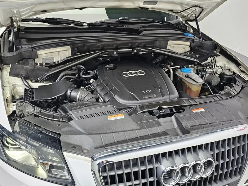 Audi Q5 2.0 TDI Quattro, снимка 11 - Автомобили и джипове - 55129974