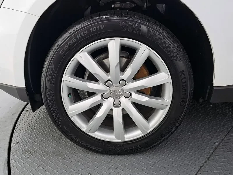 Audi Q5 2.0 TDI Quattro, снимка 9 - Автомобили и джипове - 55129974