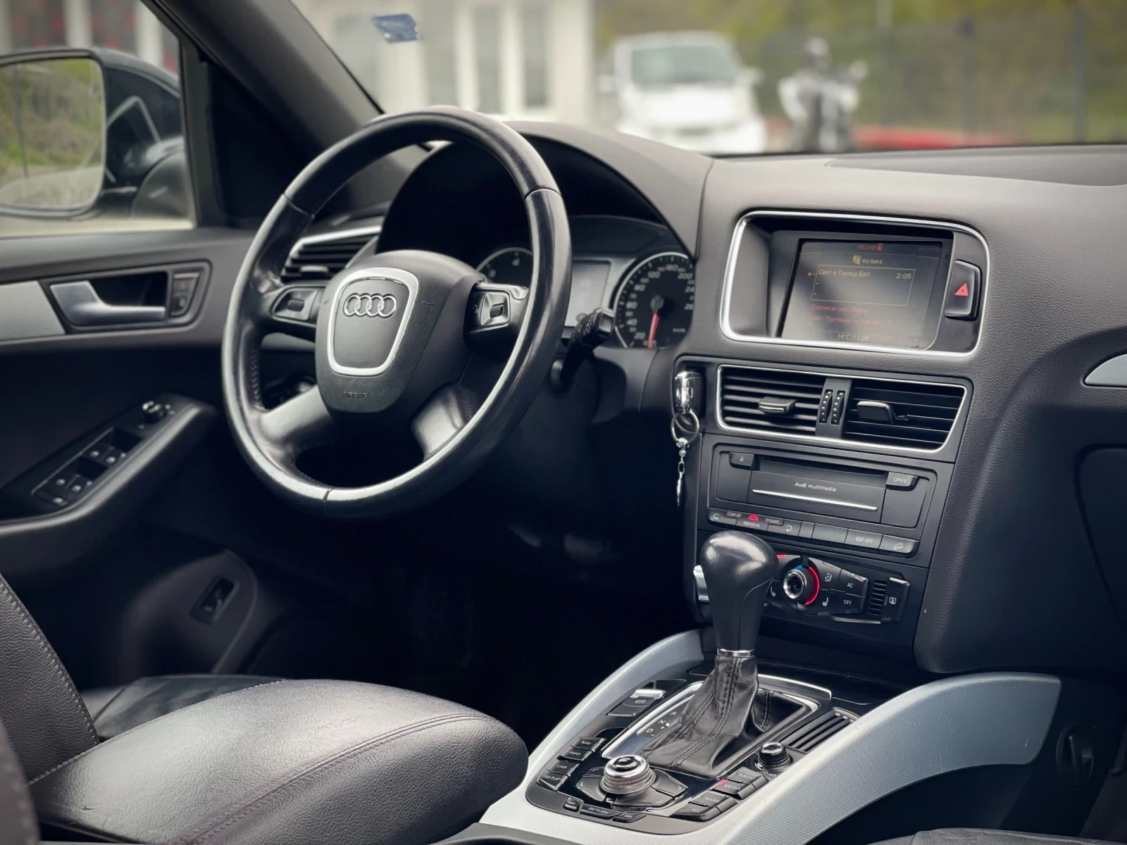 Audi Q5 3.0 TDI - изображение 9