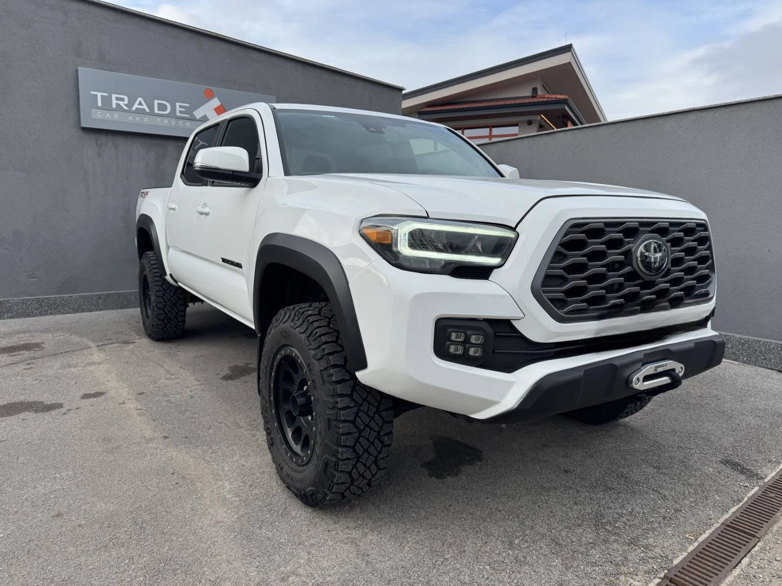 Toyota Tacoma TRD PRO 3.5L V6 DOUBLE CAB - изображение 3