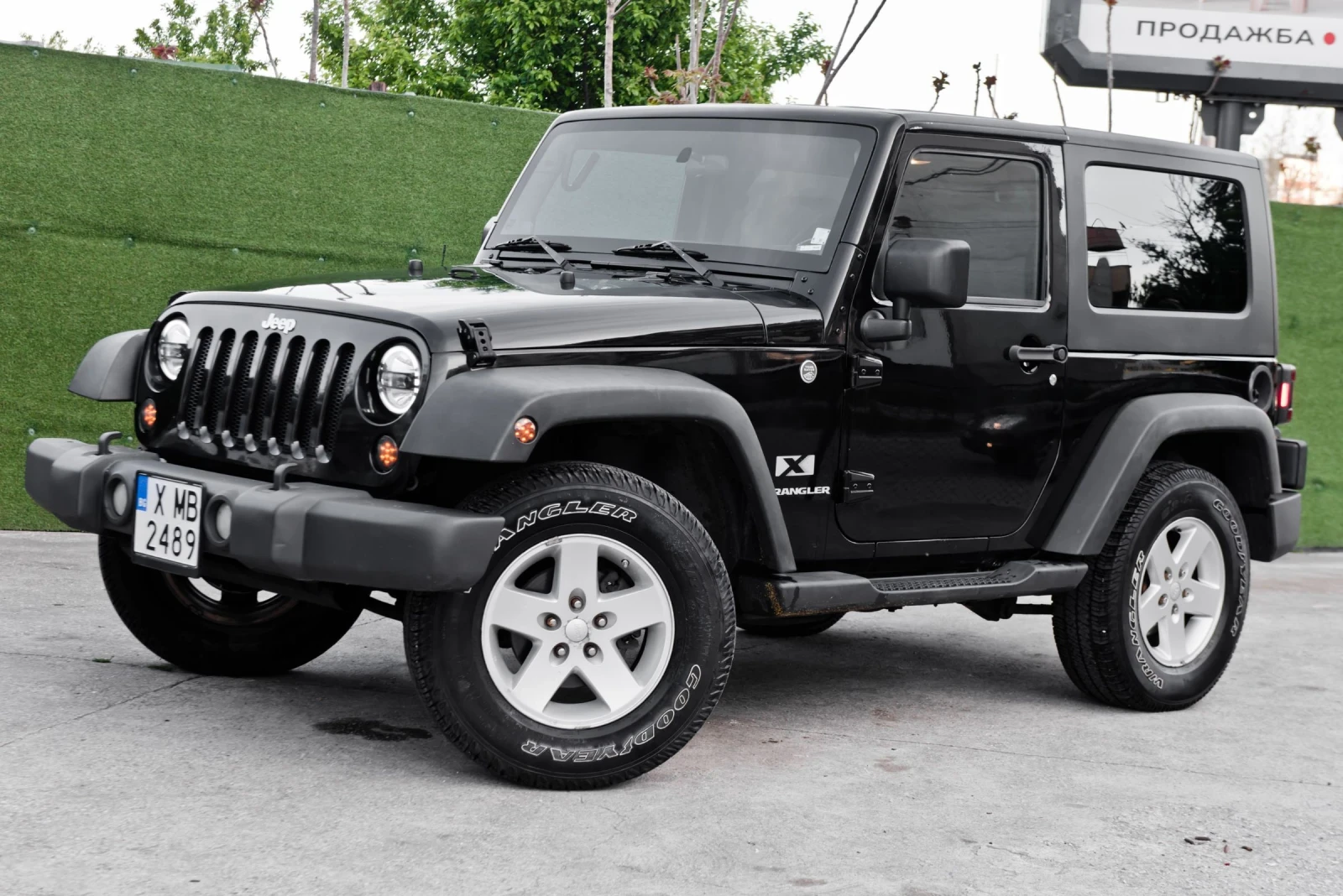 Jeep Wrangler 3.8, снимка 2 - Автомобили и джипове - 54399660