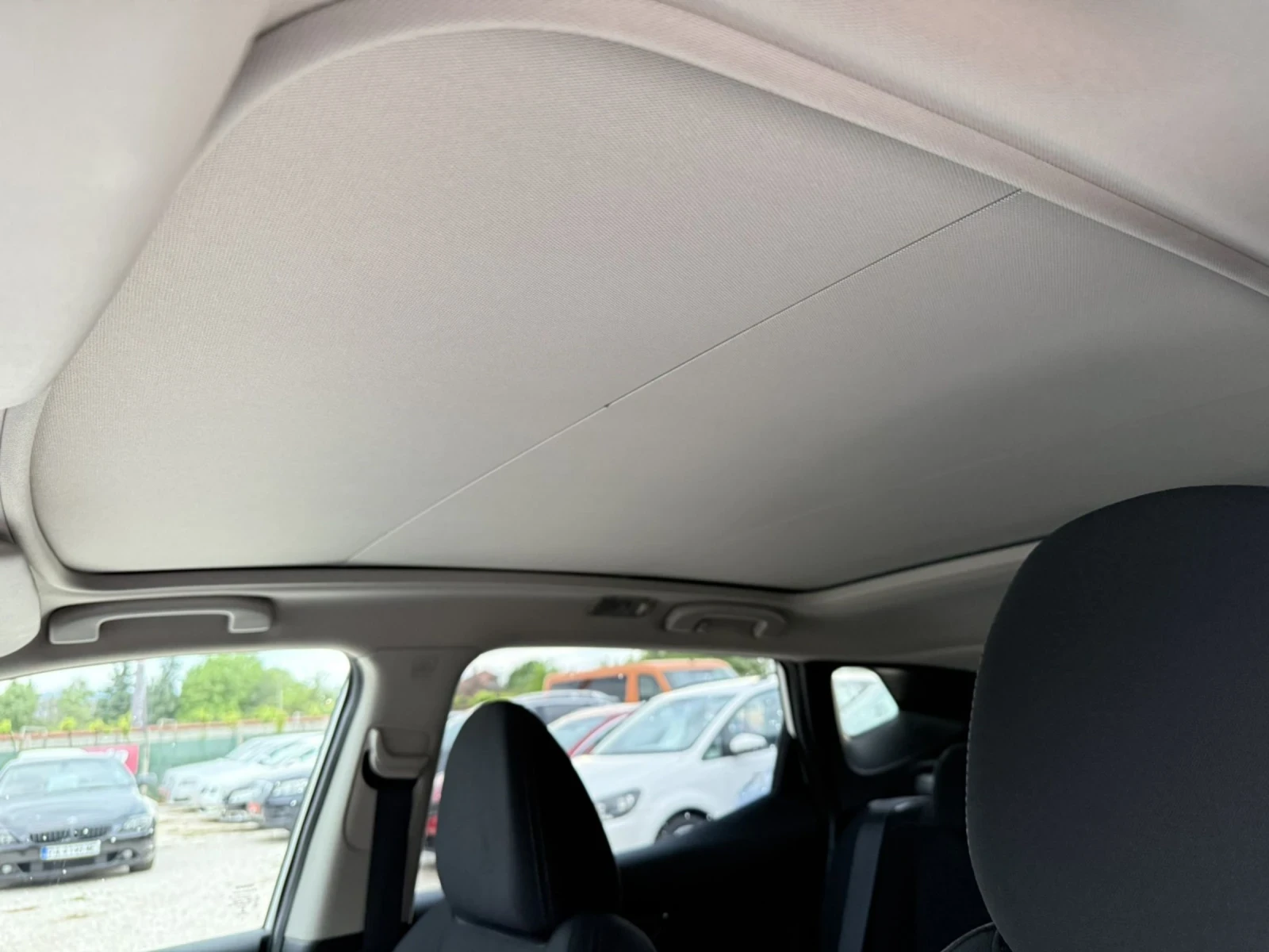 Nissan Qashqai 1.5 DCI..FACE..360 KAMERA , снимка 15 - Автомобили и джипове - 54489045