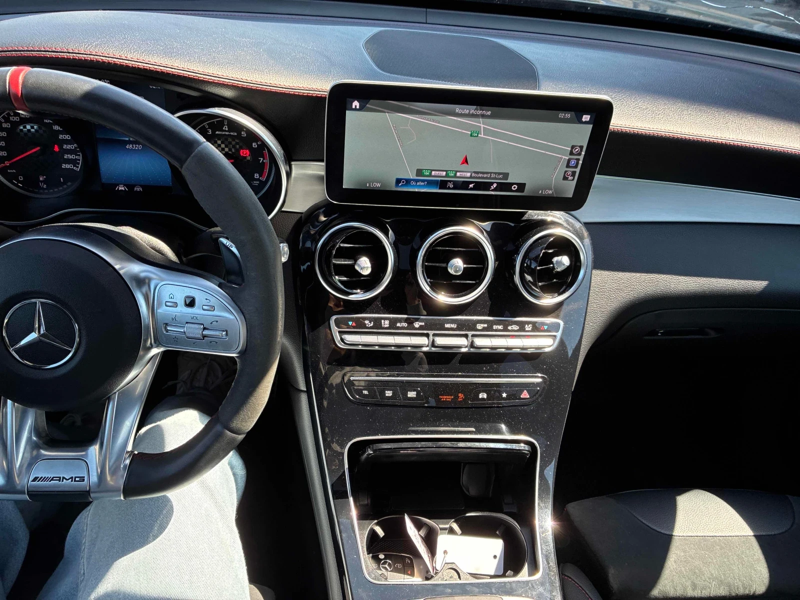 Mercedes-Benz GLC 43 AMG ДИСТРОНИК * ПОДГРЕВ * ПАНОРАМА * 360 * 2 КЛЮЧА, снимка 7 - Автомобили и джипове - 54670780