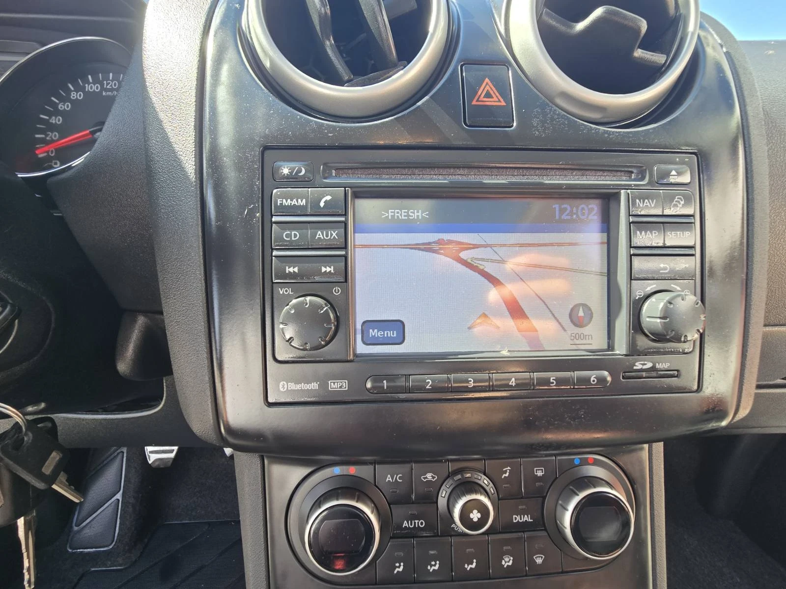 Nissan Qashqai КАМЕРА, НАВИГАЦИЯ, ПАНОРАМА, АВТОПИЛОТ , снимка 9 - Автомобили и джипове - 54736802
