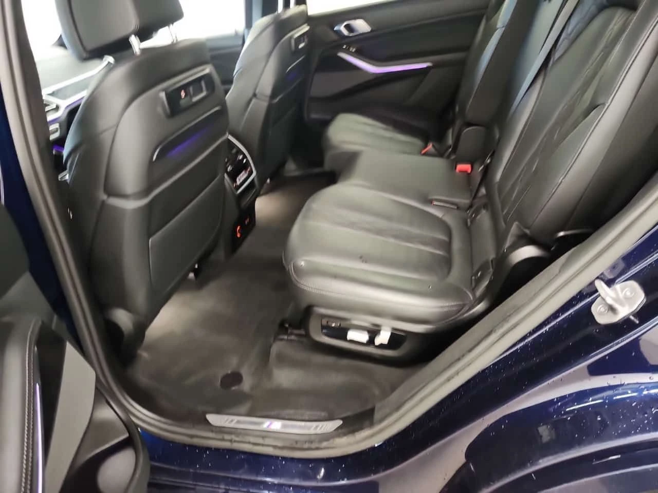 BMW X7 * M50i * H/K * PANO * ОБДУХВАНЕ *  360 * HEAD-UP, снимка 12 - Автомобили и джипове - 55094161