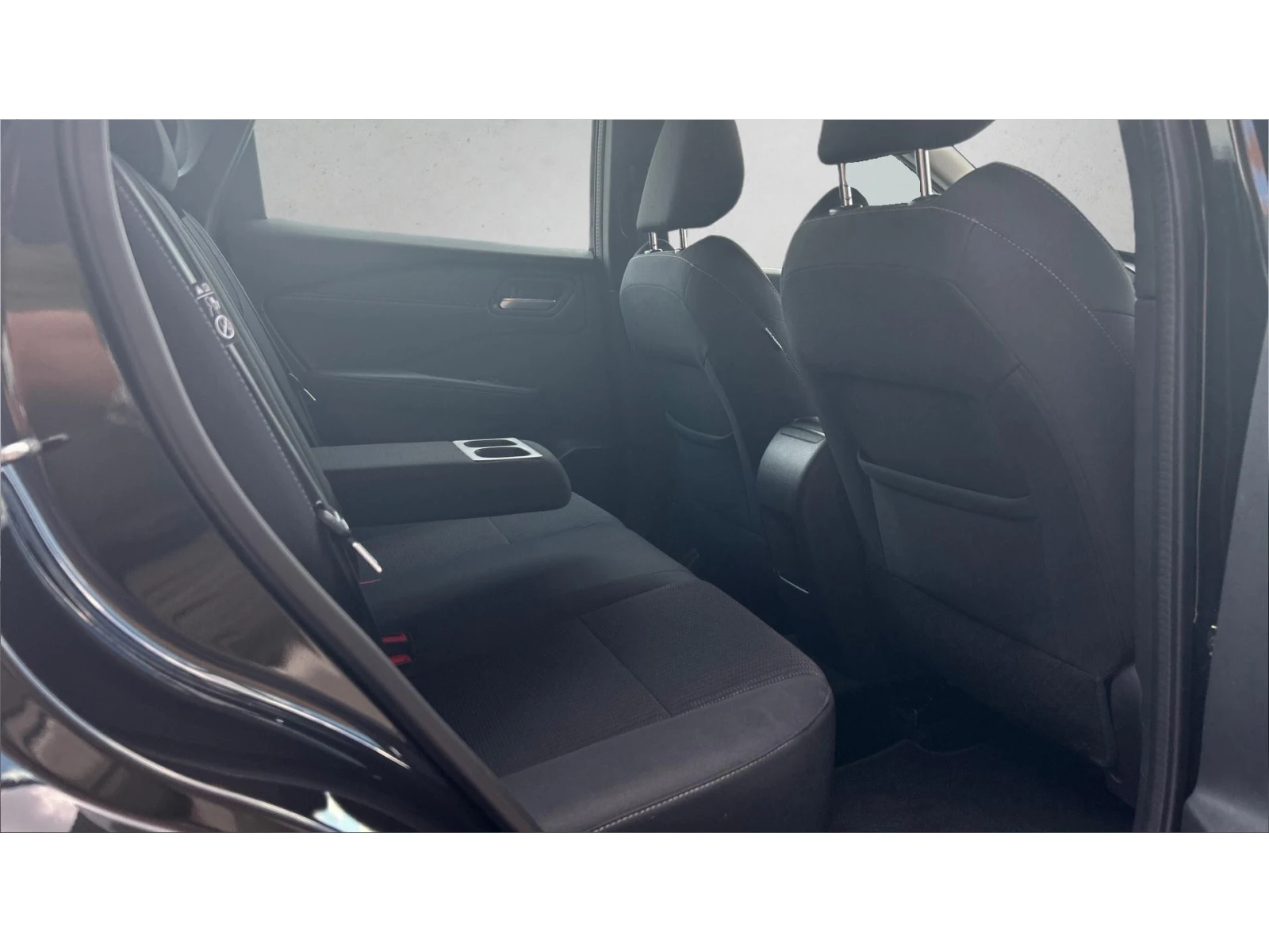 Nissan Qashqai ACENTA 1.3 DIG-T  M/T, Месечна вноска от 222  , снимка 12 - Автомобили и джипове - 55499580