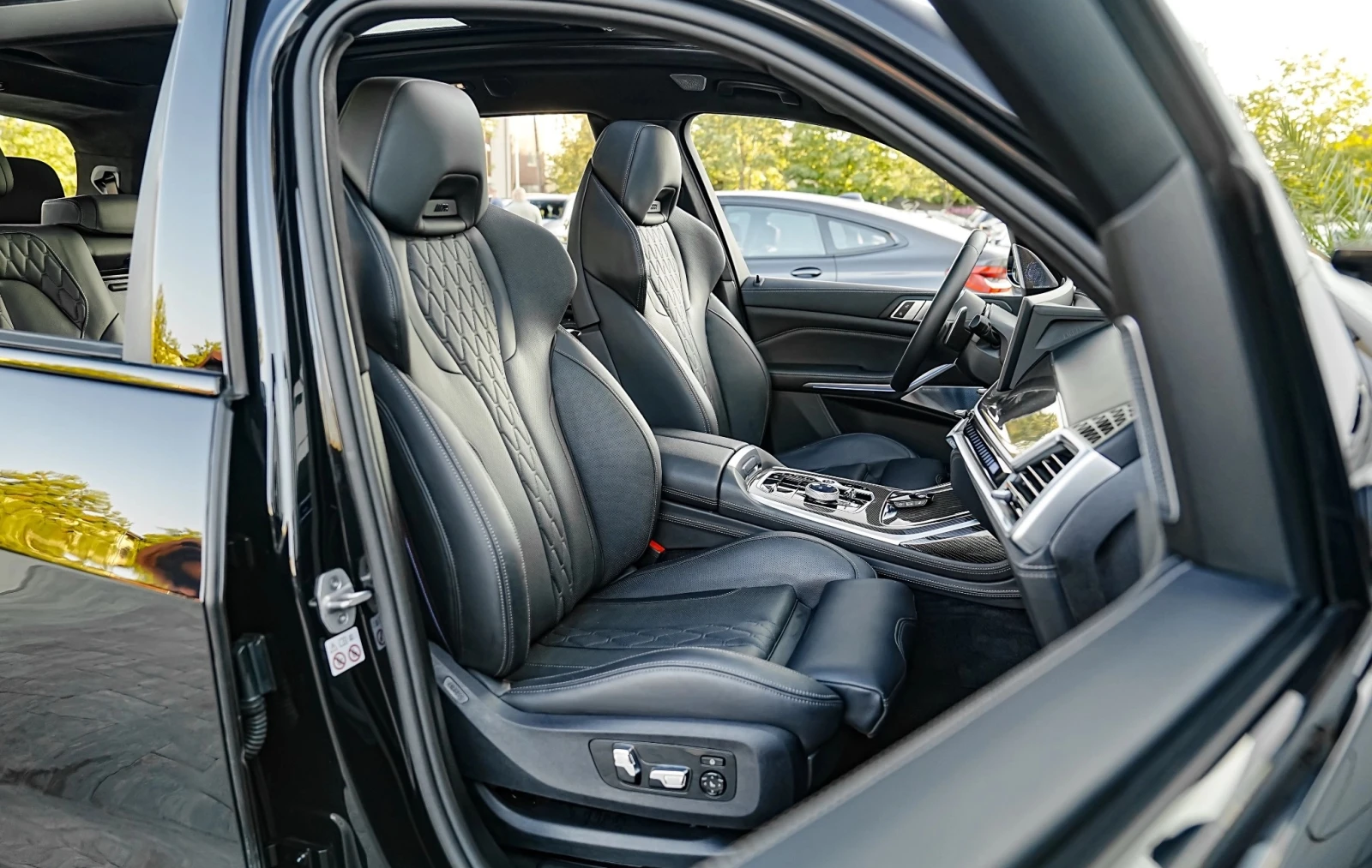 BMW X7 M60i xDrive 4.4 V8 , снимка 5 - Автомобили и джипове - 56207580