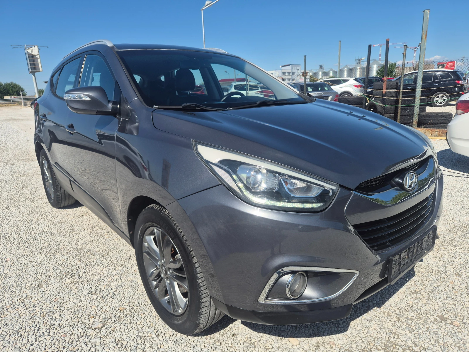 Hyundai IX35 Restyling  NAVI, снимка 3 - Автомобили и джипове - 56232022