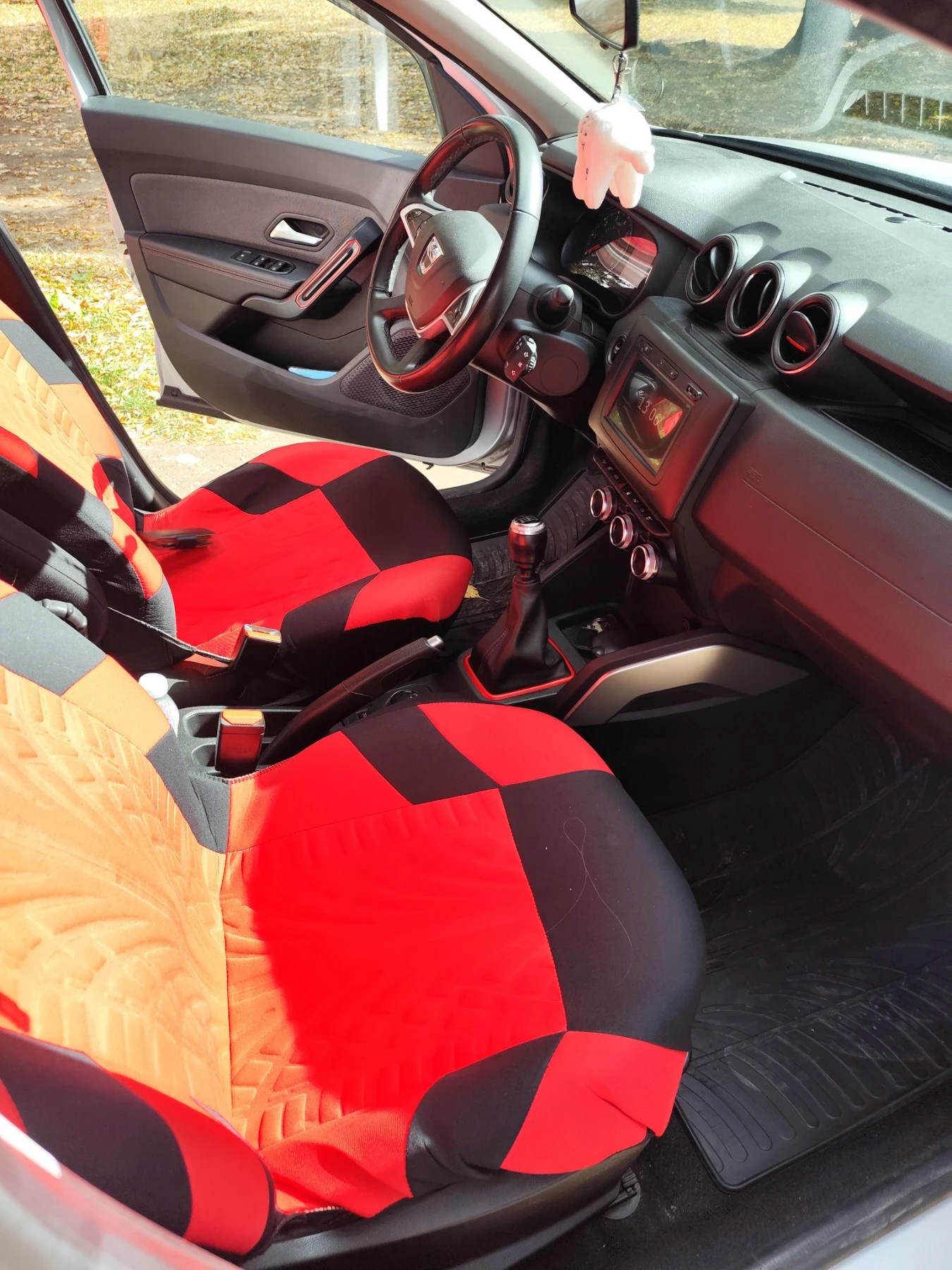 Dacia Duster 1.3 ������ ���������  | Mobile.bg � ����������� 7